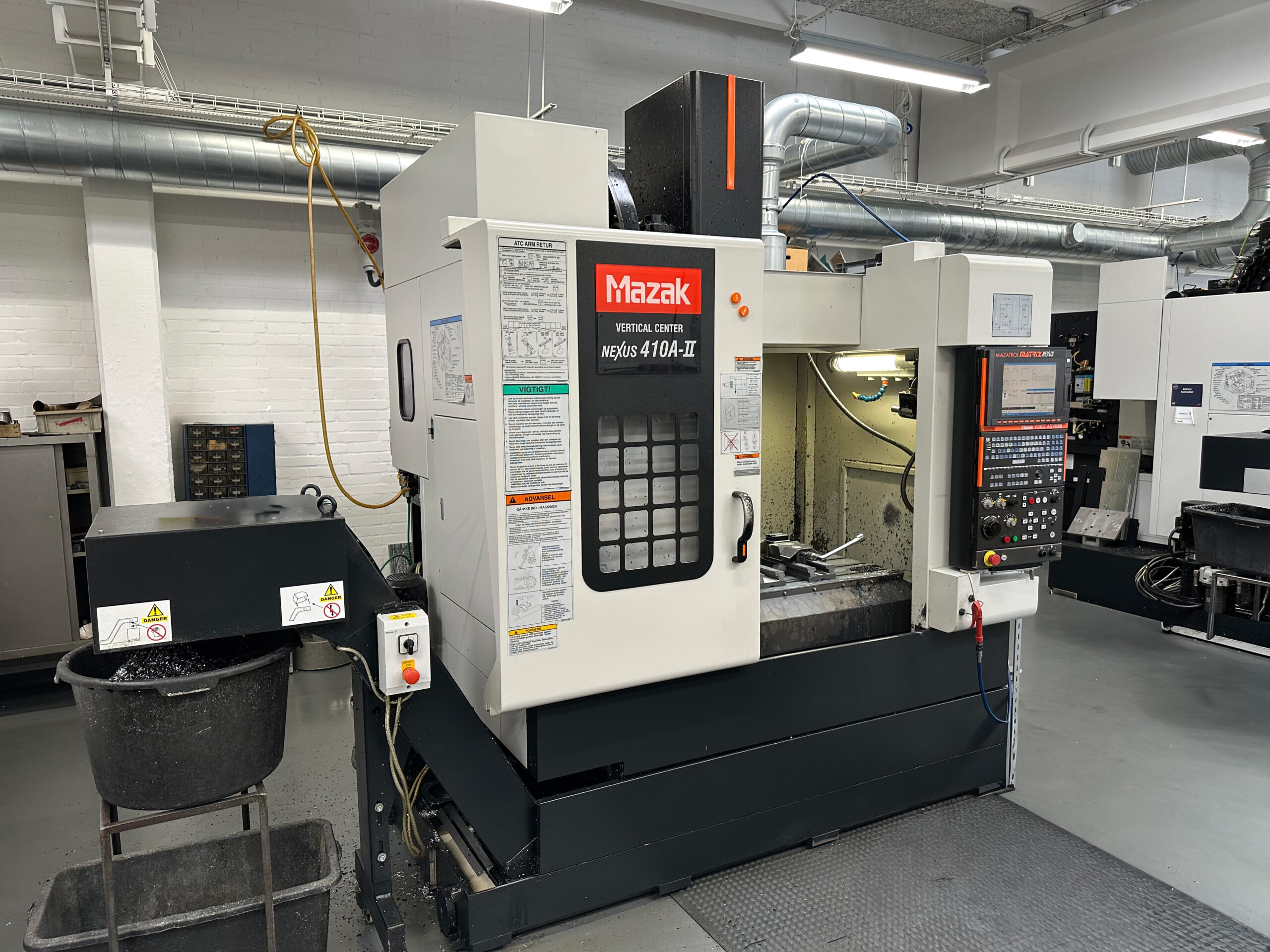 MAZAK VCN 410A-II