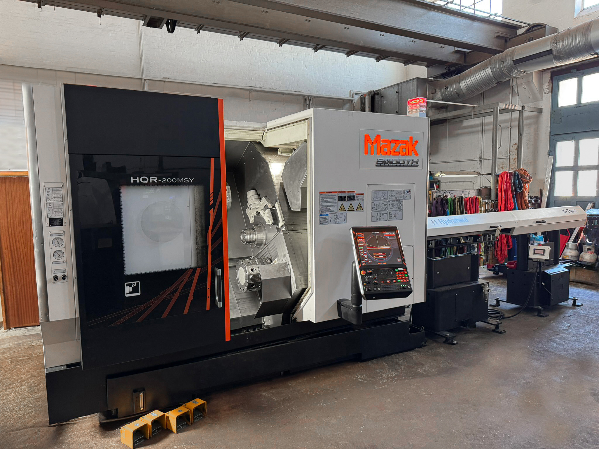 MAZAK HQR 200 MSY