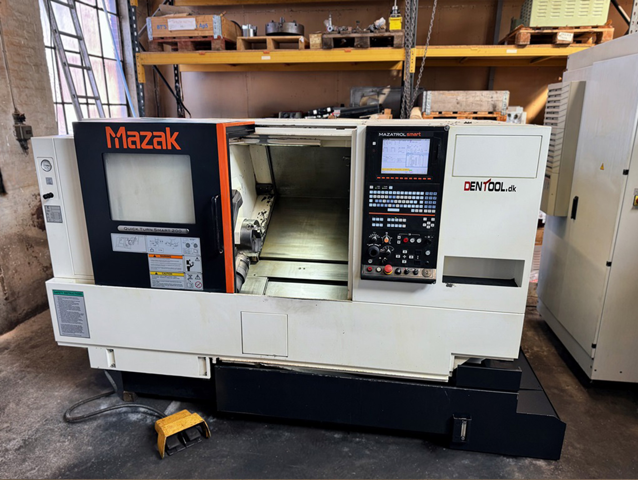 Mazak QTS 200 CNC Lathe Mazak Quickturn Smart 200 250 300 Large